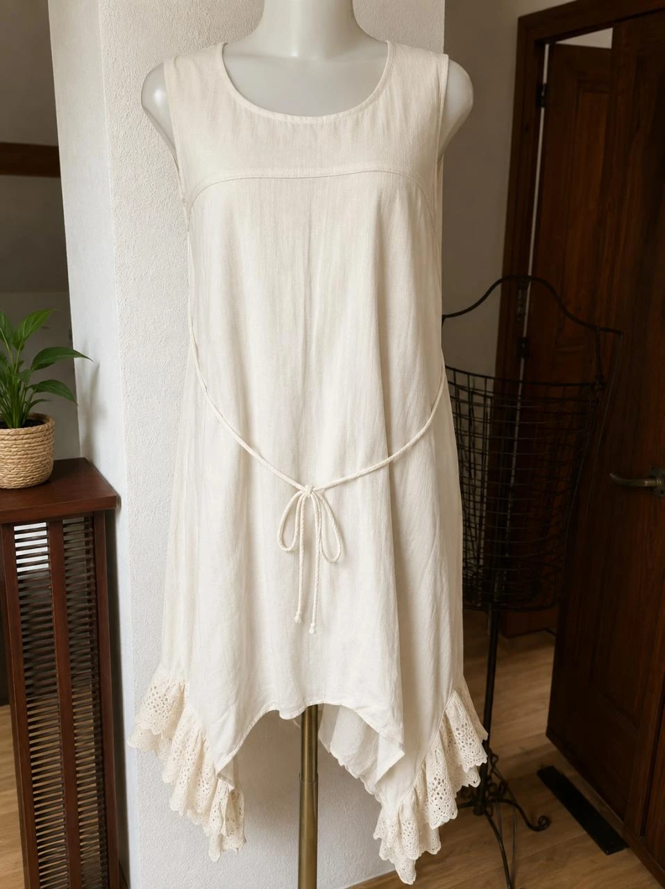 Robe été style bohème sans manches en voile écru de marque Tera Bora Taille 38